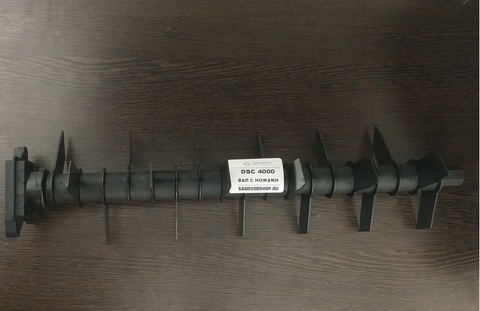 Вал с ножами Daewoo DSC 4000, в сборе